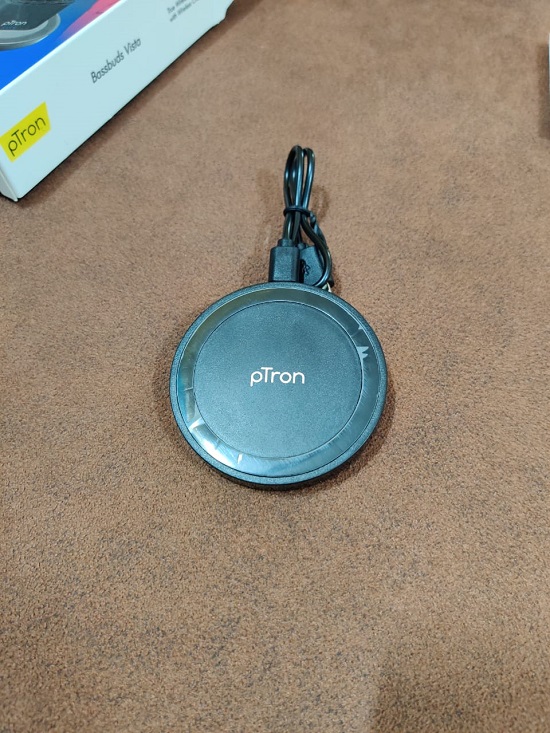 Ptron vista wireless charger
